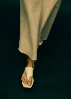 A.Emery Iris Sandal - Nougat