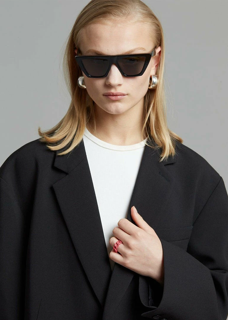 Brand new β The Frankie Shop CLOTHING Bea Blazer - Black π― 9 The Frankie Shop CLOTHING Bea Blazer - Black