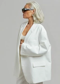 Wholesale π₯° The Frankie Shop CLOTHING Bea Blazer - White π 15 The Frankie Shop CLOTHING Bea Blazer - White