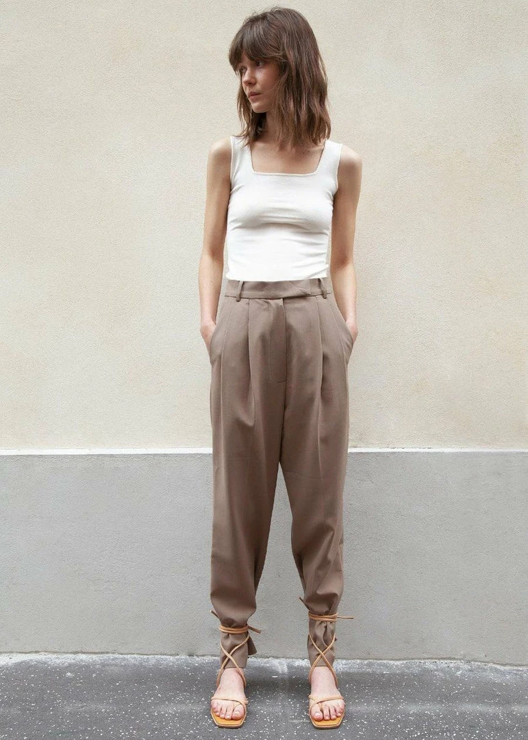 Coupon π The Frankie Shop Bea Suit Pants - Latte CLOTHING π 12 The Frankie Shop Bea Suit Pants - Latte CLOTHING
