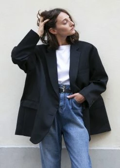 The Frankie Shop Frankie Oversized Boyfriend Blazer - Black CLOTHING