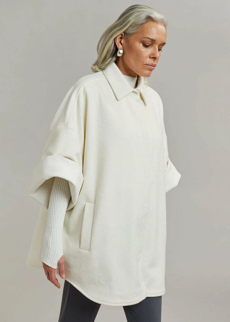 Best Pirce π The Frankie Shop Cybele Overshirt - White π₯ 10 The Frankie Shop Cybele Overshirt - White