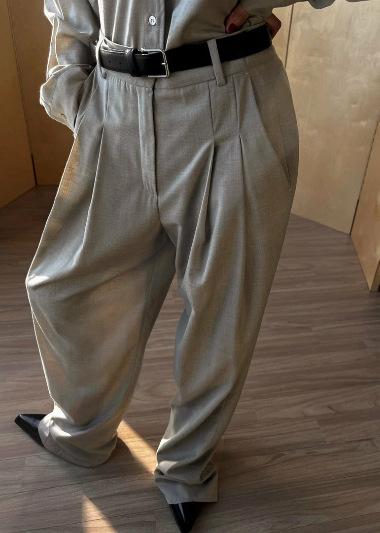 Best reviews of β The Frankie Shop CLOTHING Gelso Pleated Trousers - Light Taupe Melange π 10 The Frankie Shop CLOTHING Gelso Pleated Trousers - Light Taupe Melange