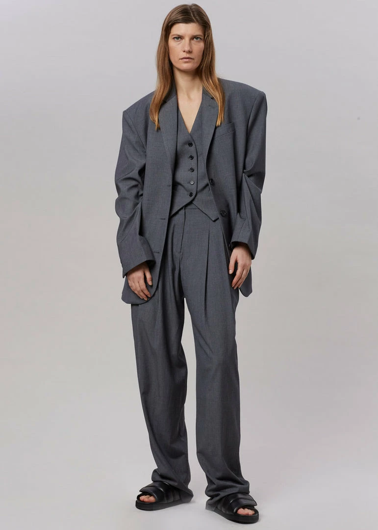 Coupon π― The Frankie Shop CLOTHING Gelso Waistcoat - Dark Grey Melange π 7 The Frankie Shop CLOTHING Gelso Waistcoat - Dark Grey Melange