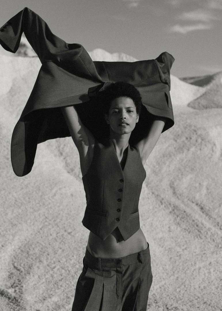 Coupon π― The Frankie Shop CLOTHING Gelso Waistcoat - Dark Grey Melange π 13 The Frankie Shop CLOTHING Gelso Waistcoat - Dark Grey Melange