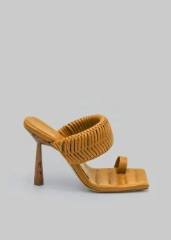 SHOES GIA X RHW Toe Ring Mule - Golden Brown