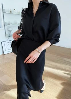 The Frankie Shop Gio Silky Midi Skirt - Black