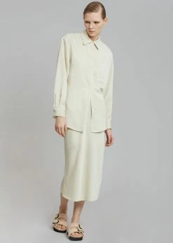 The Frankie Shop CLOTHING Gio Silky Midi Skirt - Custard