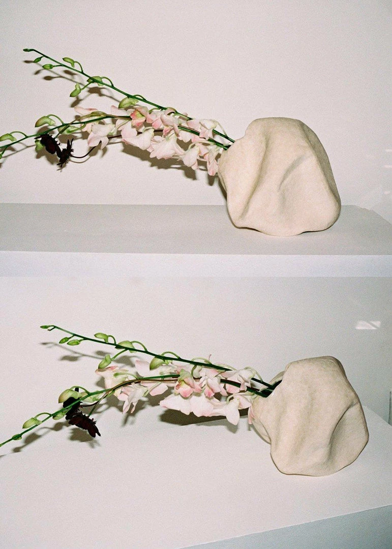 Best Sale π LIFESTYLE Completedworks Goliath Vessel - Off White π 3 LIFESTYLE Completedworks Goliath Vessel - Off White