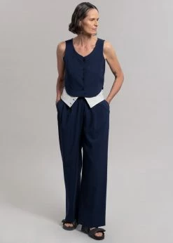 Beside You Holi Vest - Navy