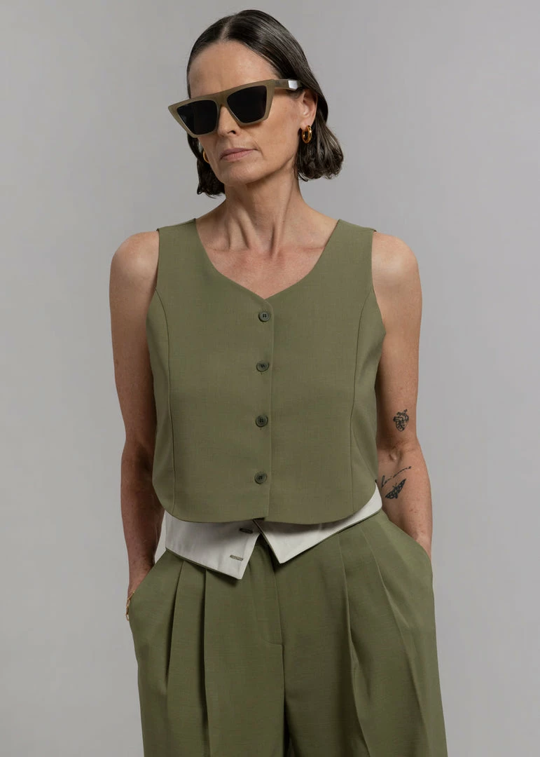 Promo π₯ Beside You CLOTHING Holi Vest - Olive β 2 Beside You CLOTHING Holi Vest - Olive