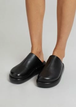 Ilio Smeraldo X Kate Young - Black SHOES