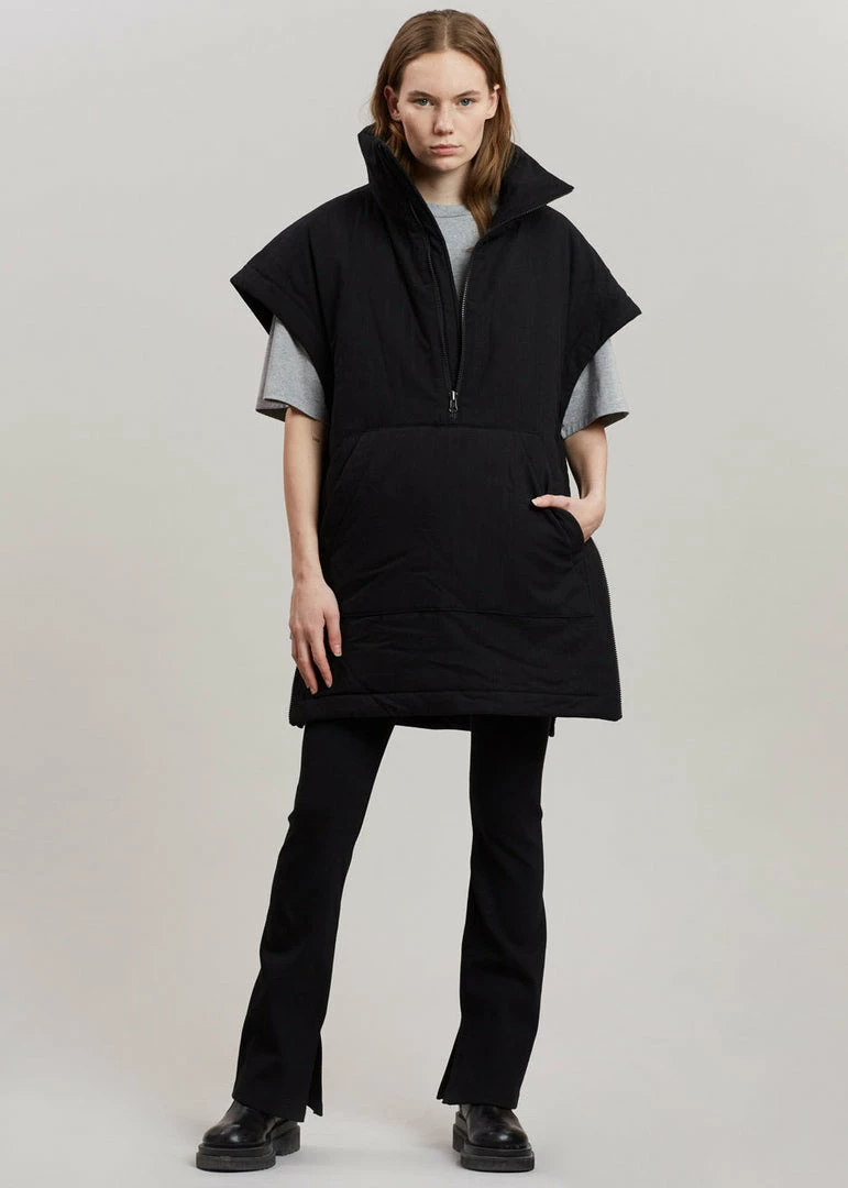 Cheapest π€© The Frankie Shop Isaak Puffer Vest - Black π 1 The Frankie Shop Isaak Puffer Vest - Black