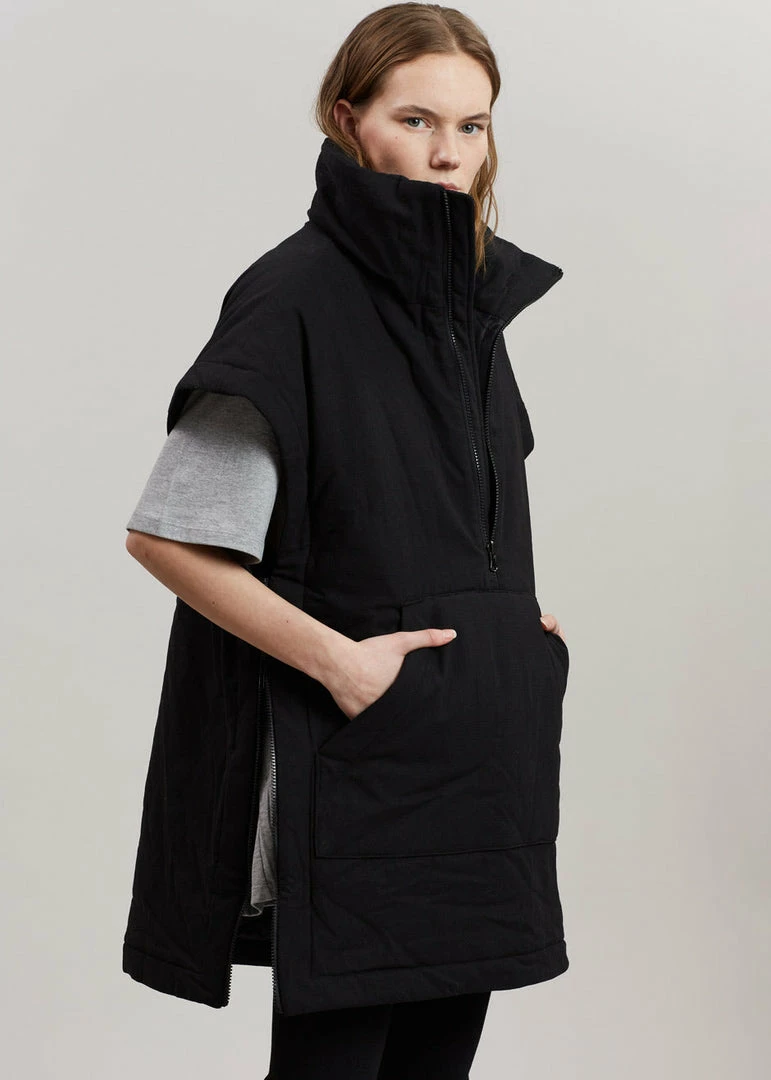 Cheapest π€© The Frankie Shop Isaak Puffer Vest - Black π 9 The Frankie Shop Isaak Puffer Vest - Black