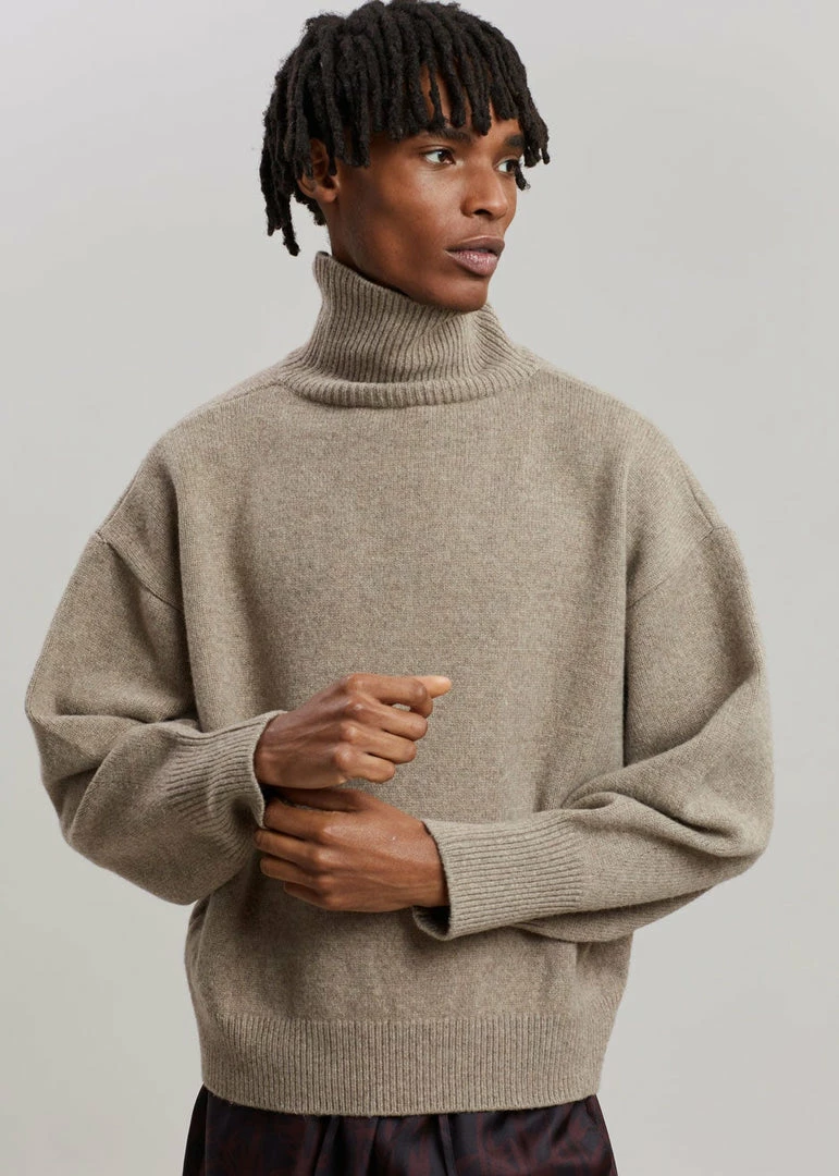 Brand new π― The Frankie Shop Joya Roll Neck Sweater - Taupe CLOTHING π₯° 5 The Frankie Shop Joya Roll Neck Sweater - Taupe CLOTHING