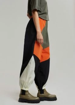 Wholesale π Black Fuchsia CLOTHING Kahlo Joggers - Orange Combo β 24 Black Fuchsia CLOTHING Kahlo Joggers - Orange Combo