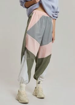 Black Fuchsia Kahlo Joggers - Pink Combo