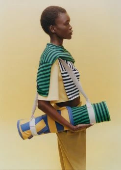 The Frankie Shop CLOTHING Karina Cropped T-Shirt - Kelly Green/Navy