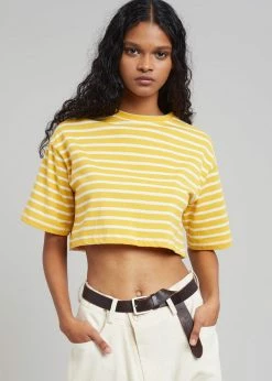 The Frankie Shop Karina Cropped T-Shirt - Yellow Gold/Off White