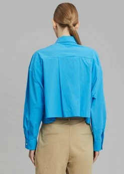 The Frankie Shop CLOTHING Lawan Cropped Shirt - Ocean