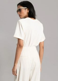 The Frankie Shop Lena Padded Shoulder Tee - Cream CLOTHING