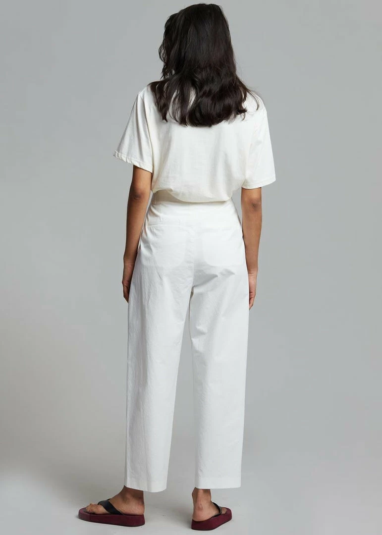 Best Sale π The Frankie Shop Lilou Simple Tee - Beige π₯ 7 The Frankie Shop Lilou Simple Tee - Beige