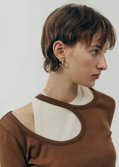 Low Classic Curve Hole T-Shirt - Brown