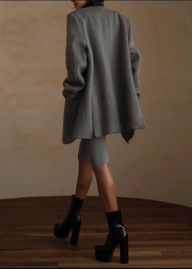 Best Sale π₯° The Frankie Shop CLOTHING Mabel Fuzzy Oversized Blazer - Mink π 9 The Frankie Shop CLOTHING Mabel Fuzzy Oversized Blazer - Mink