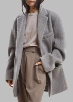 Best Sale π₯° The Frankie Shop CLOTHING Mabel Fuzzy Oversized Blazer - Mink π 14 The Frankie Shop CLOTHING Mabel Fuzzy Oversized Blazer - Mink