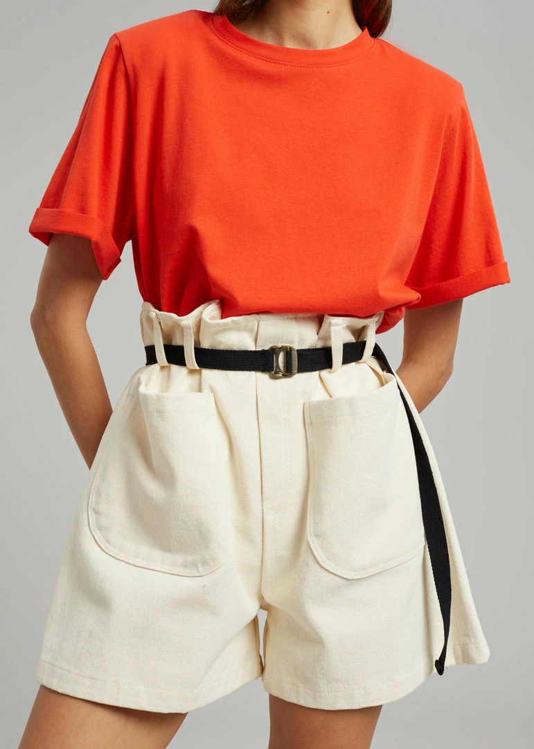 Buy 🎁 The Frankie Shop Mae Denim Shorts - Beige 😉 2 The Frankie Shop Mae Denim Shorts - Beige