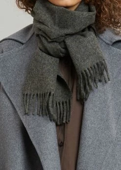 More Than Yesterday Men Nieves Wool Scarf - Asphalt