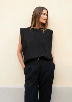 The Frankie Shop CLOTHING Eva Padded Shoulder Muscle T-Shirt - Black