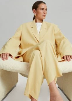 The Frankie Shop Pernille Boy Blazer - Banana CLOTHING