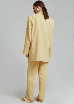 The Frankie Shop Pernille Boy Blazer - Banana CLOTHING