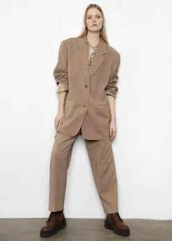 The Frankie Shop CLOTHING Pernille Boy Blazer - Brown