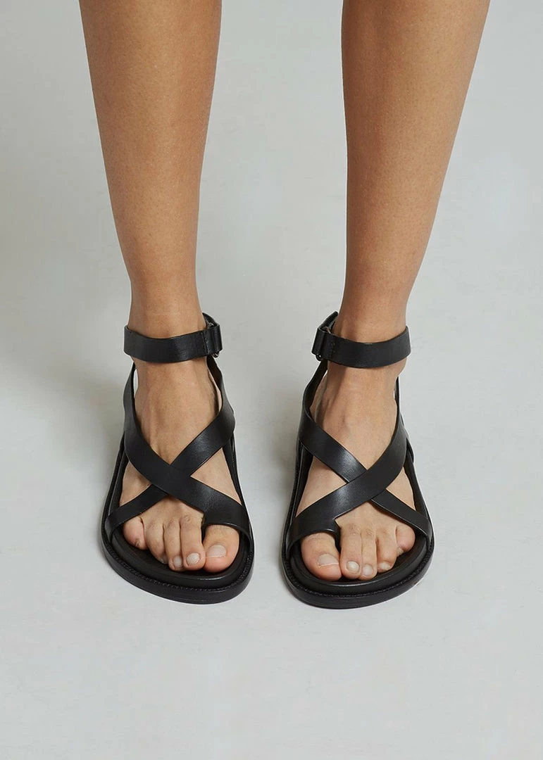 Flash Sale ๐ Porte & Paire X TFS Cross ๐ฉด Sandal - Black ๐ SHOES ๐ 2 Porte & Paire X TFS Cross Sandal - Black SHOES