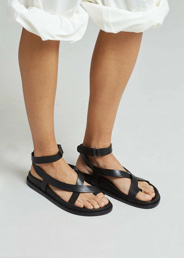 Flash Sale ๐ Porte & Paire X TFS Cross ๐ฉด Sandal - Black ๐ SHOES ๐ 1 Porte & Paire X TFS Cross Sandal - Black SHOES