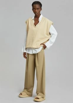 The Frankie Shop Ren Pleated Pants - Sand
