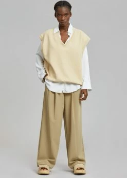 The Frankie Shop Ren Pleated Pants - Sand