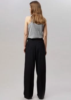 The Frankie Shop Tansy Pleated Trousers - Black