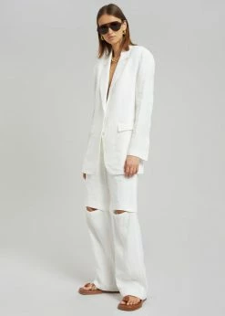 Blossom Tara Linen Blazer - Off White CLOTHING