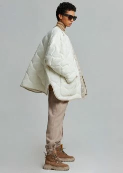 The Frankie Shop CLOTHING Teddy Quilted Jacket - Ivory/Clay