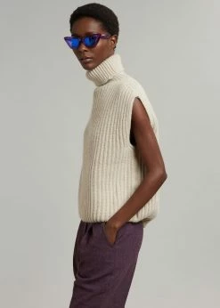 Brand new π Queen's Rabbit CLOTHING Teo Sleeveless Turtleneck - Birch π 12 Queen's Rabbit CLOTHING Teo Sleeveless Turtleneck - Birch