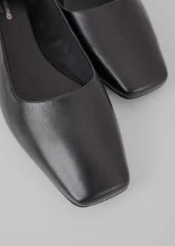 SHOES Vagabond Delia Flats - Black